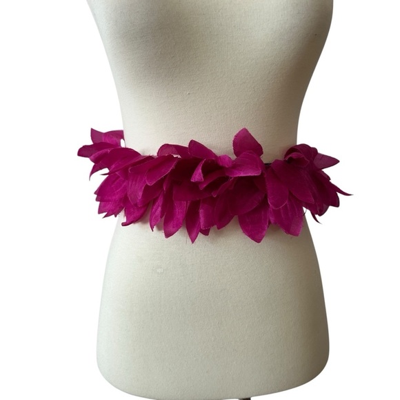 UNBRANDED SATIN CHOKER OR BELT BOLD PINK OS FAIRYCORE VERSATILE FEMININE CHIC - Picture 2 of 9